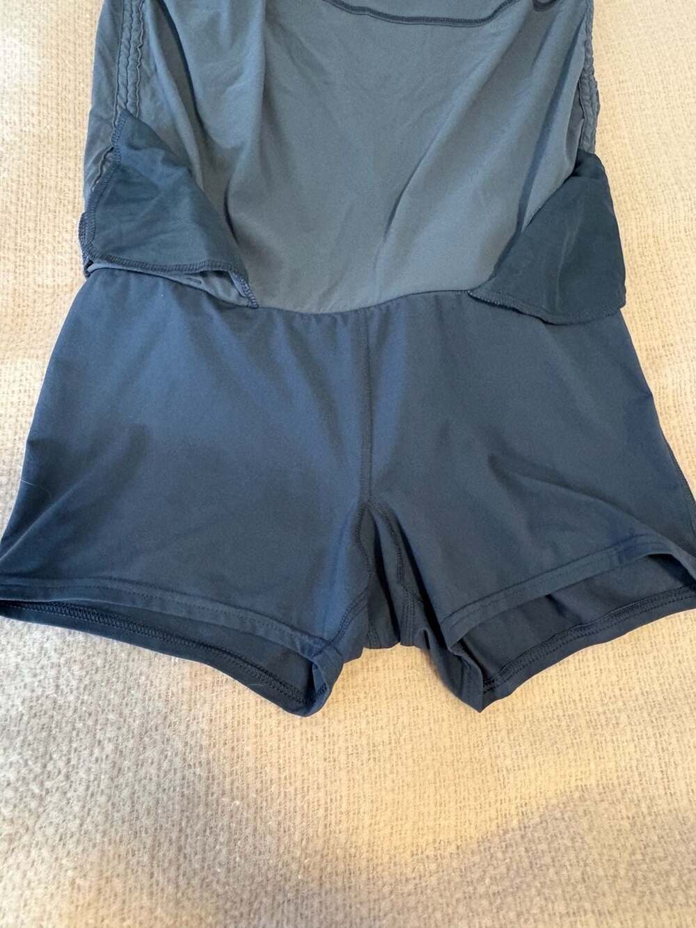 Columbia Women's Omni-Shield Anytime Casual Skort Size Medium Dark Gray - Picture 9 of 9